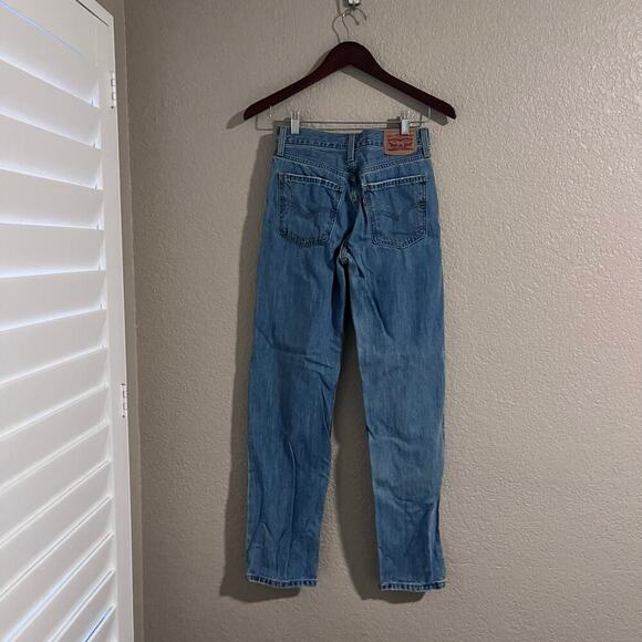 Levi’s Women’s Low Pro Straight Jeans Blue High Waist 24 Medium Wash - Picture 4 of 7